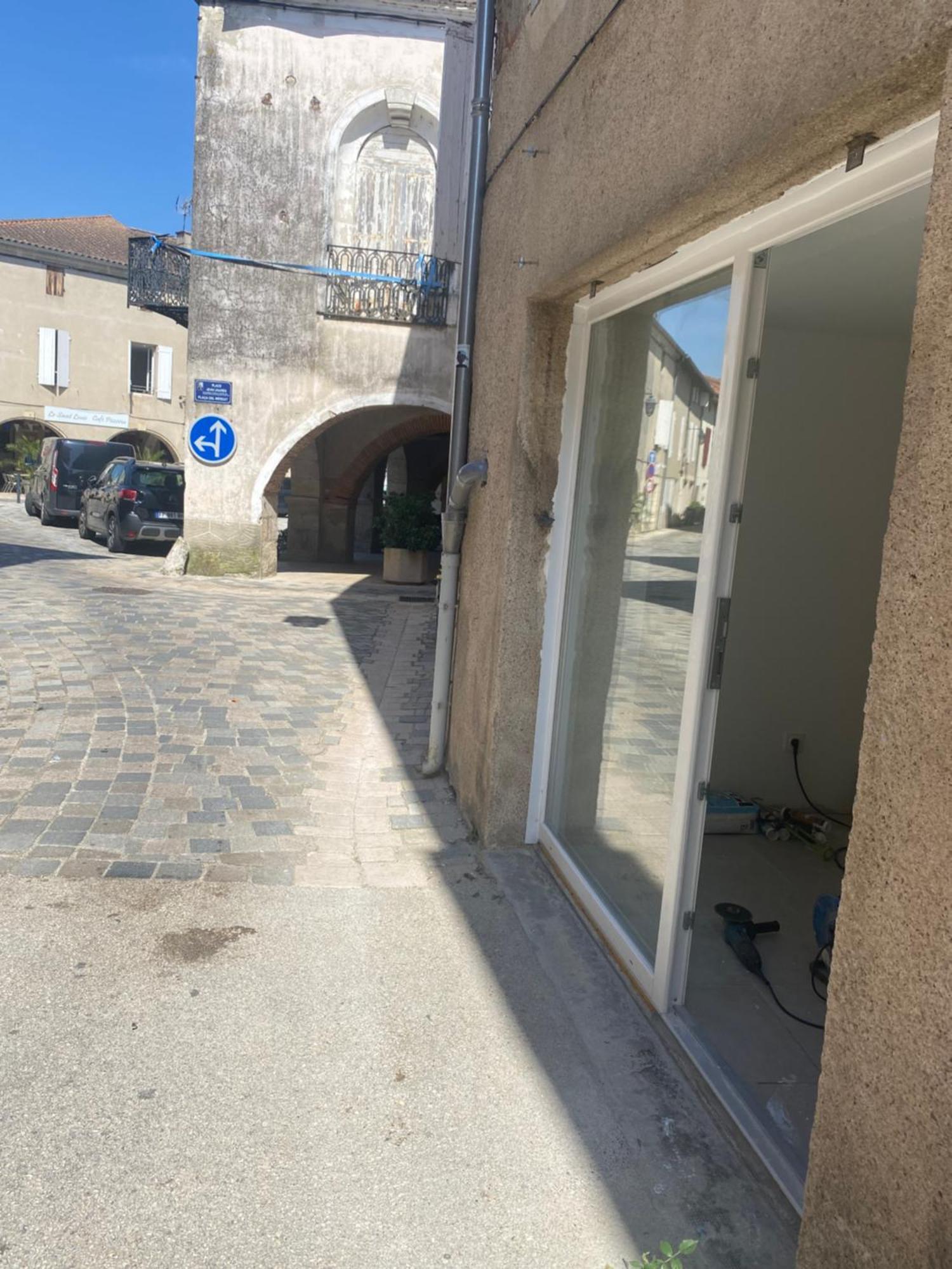 Logement Tout Equipe Layrac Esterno foto